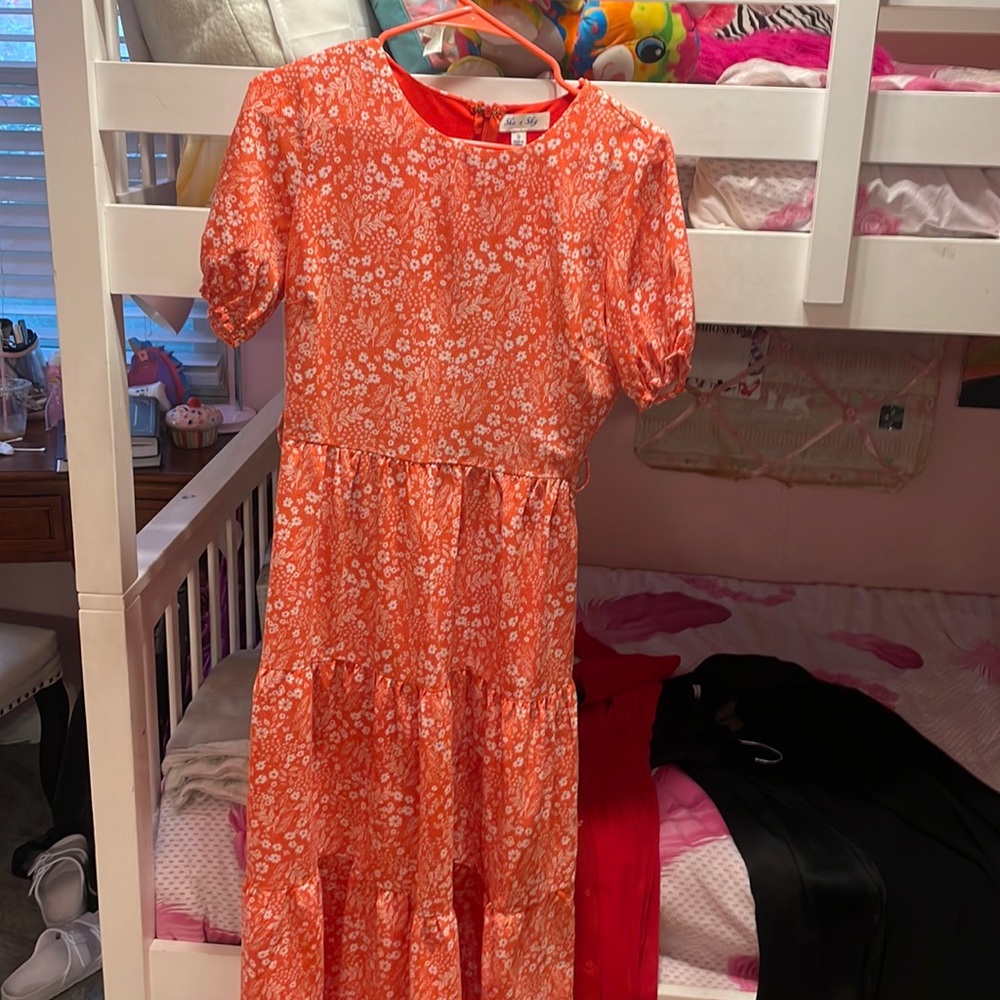 Short sleeve midi dress